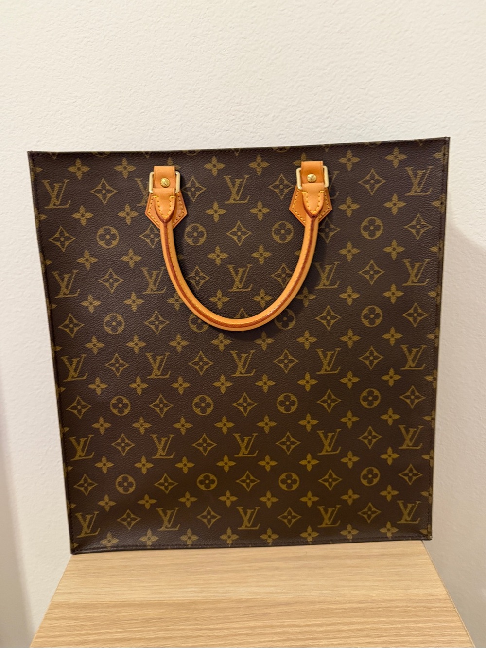 Louis Vuitton Monogram Sac Plat Tote - Picture 3 of 6